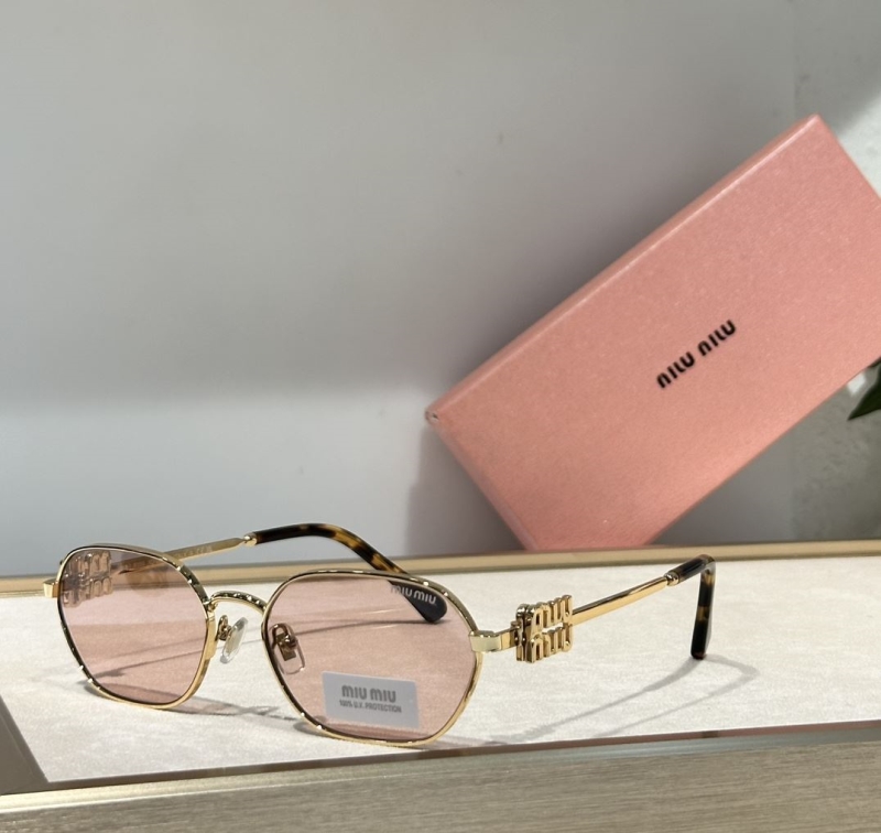 Miu miu Sunglasses